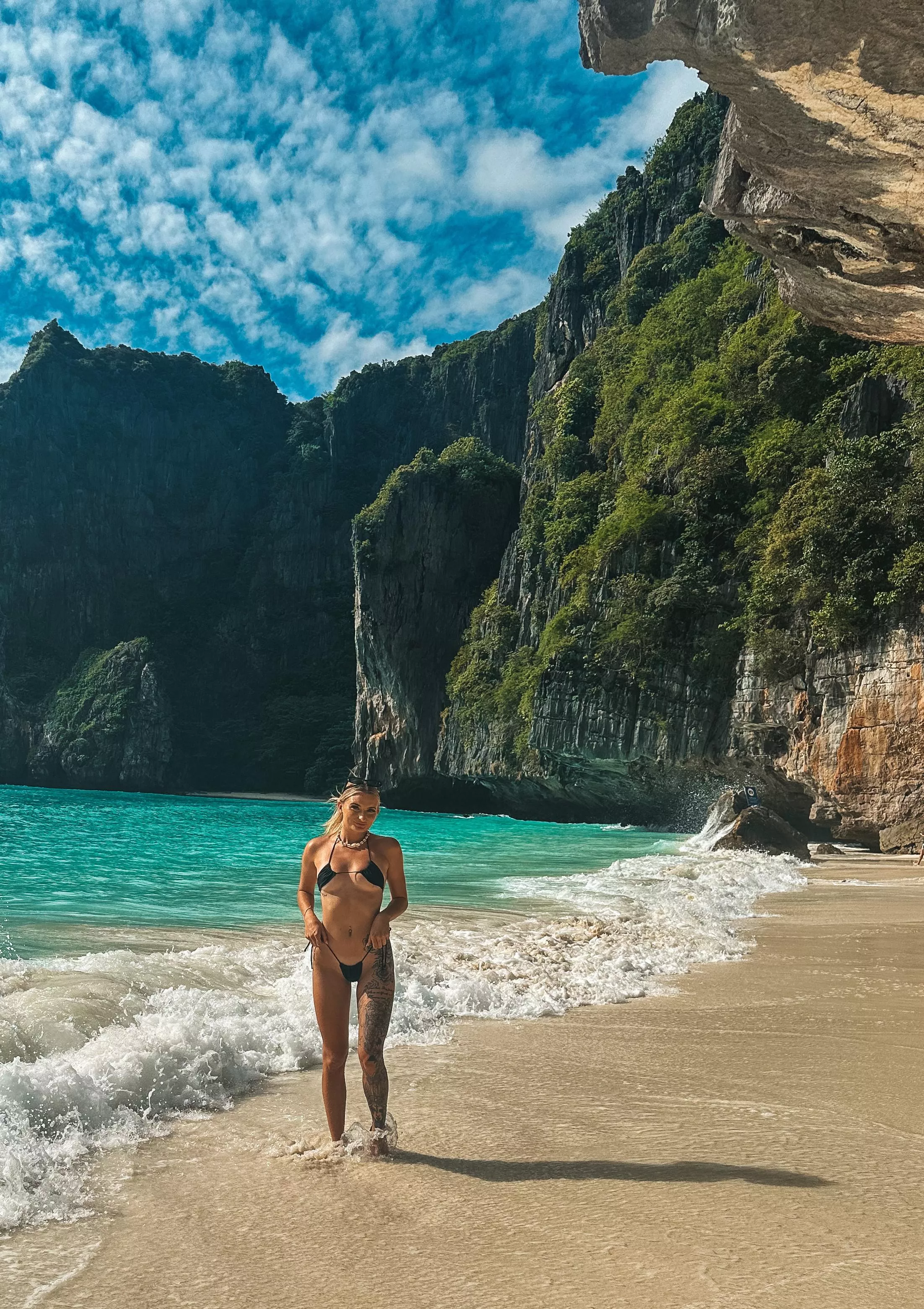 I'm not naughty as you think...I'm way worse💦