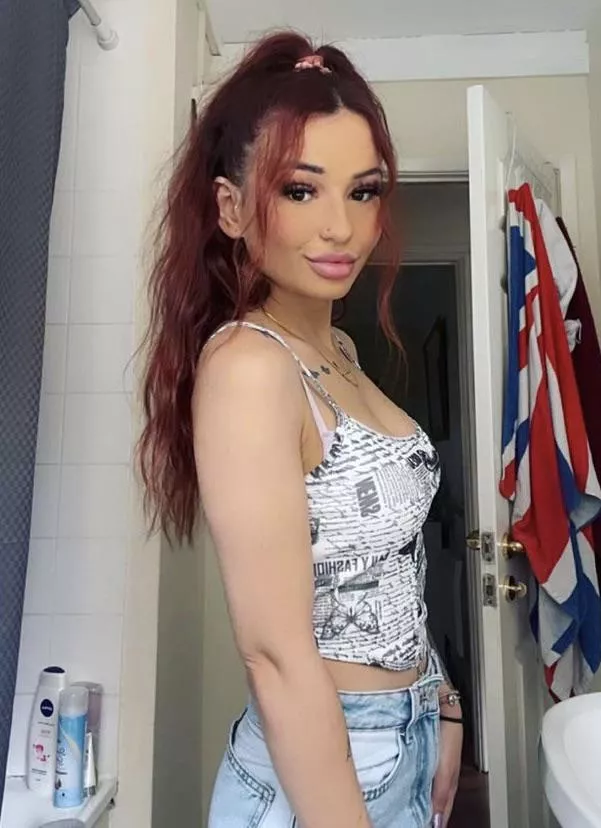 I'm seeking a sub-male for pegging & strap-on play. Knows how to follow instructions.