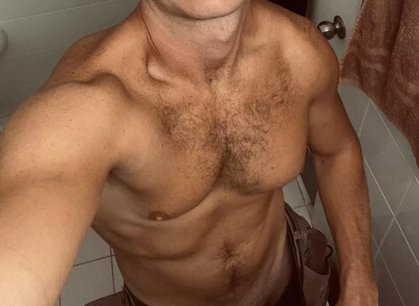 [M]orning selfie before work..