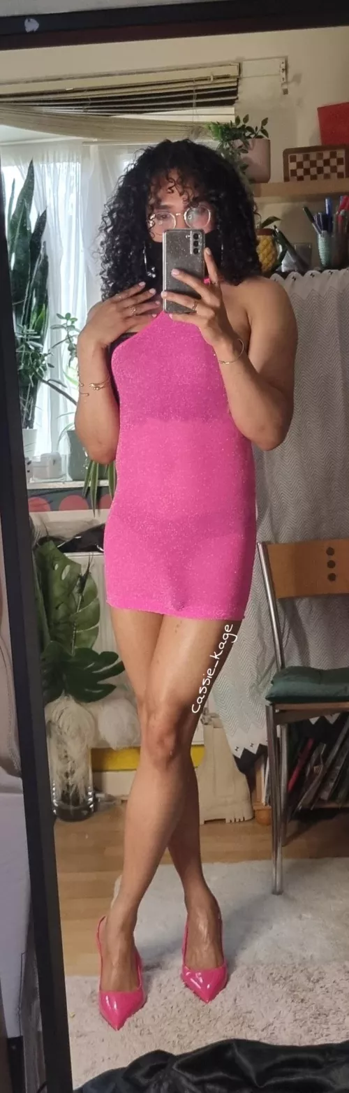 pretty pink heels 💖👠