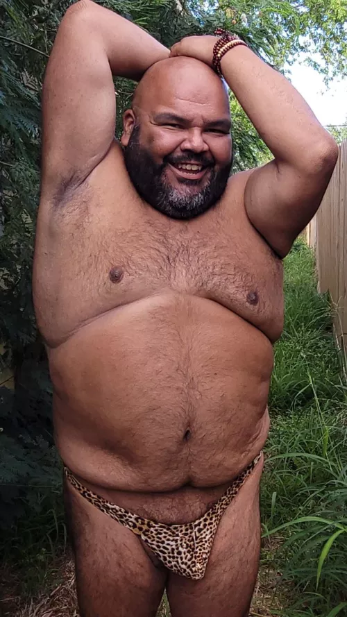 Welcome to the Jungle. (42) Tx.