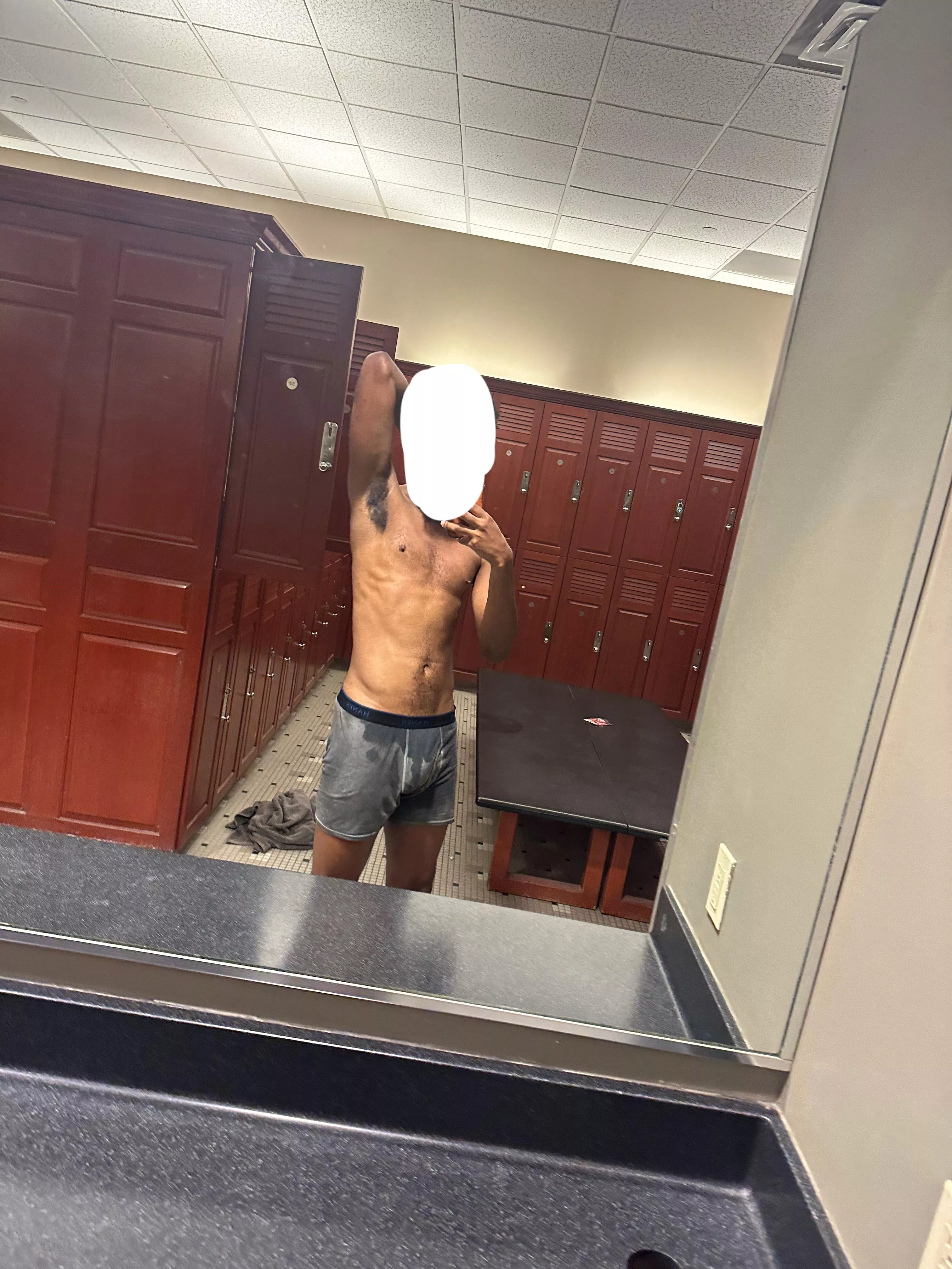 Worship my sweaty Twink pits