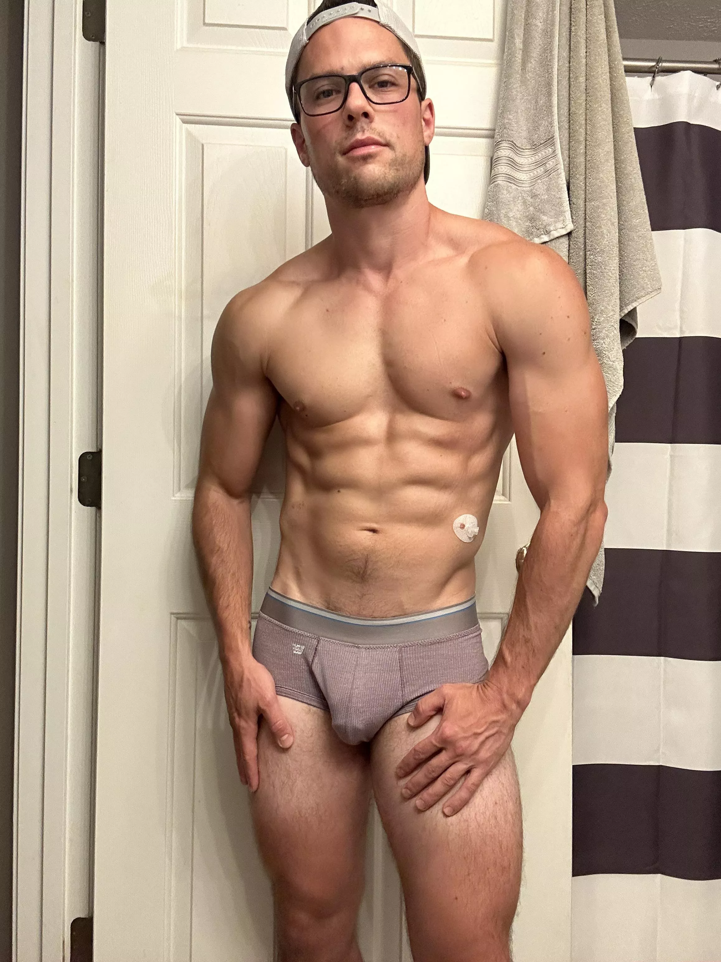 [35] I feel sexy in briefs