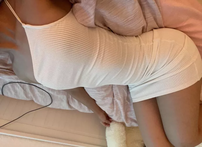 Cute dress, and yes u I know u tilted ur head🤭