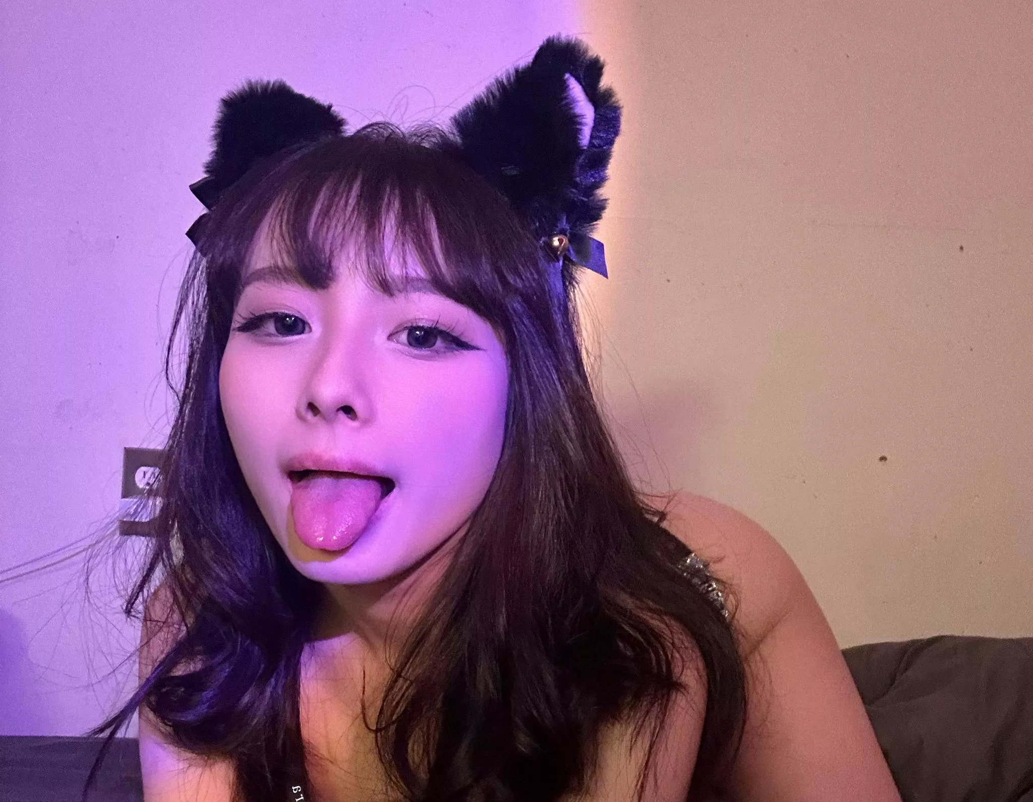 do u like to use all my asian holes?