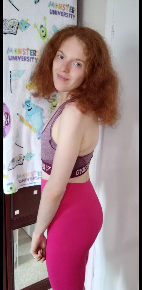 Do you like my gym leggings?