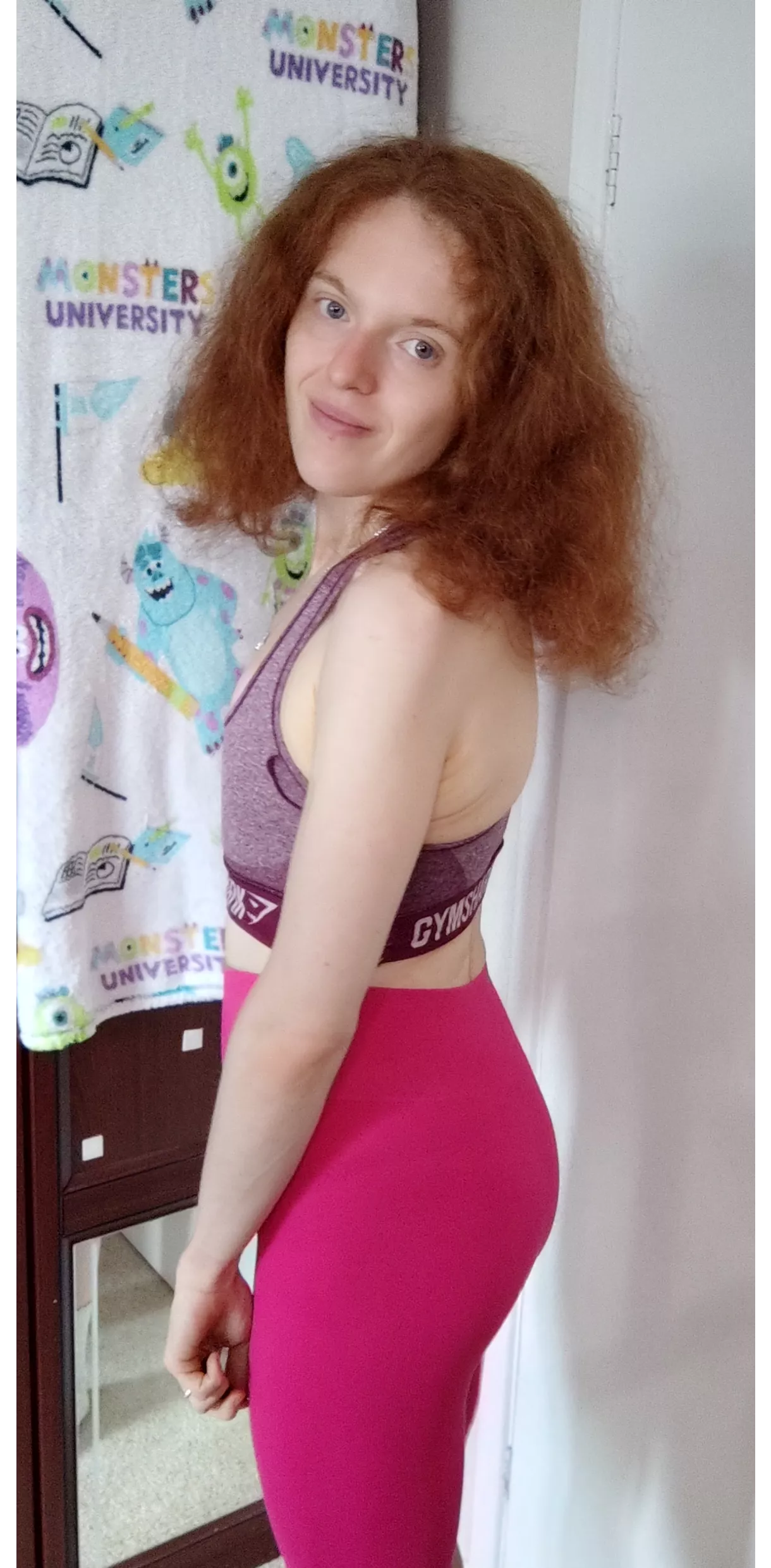 Do you like my gym leggings?