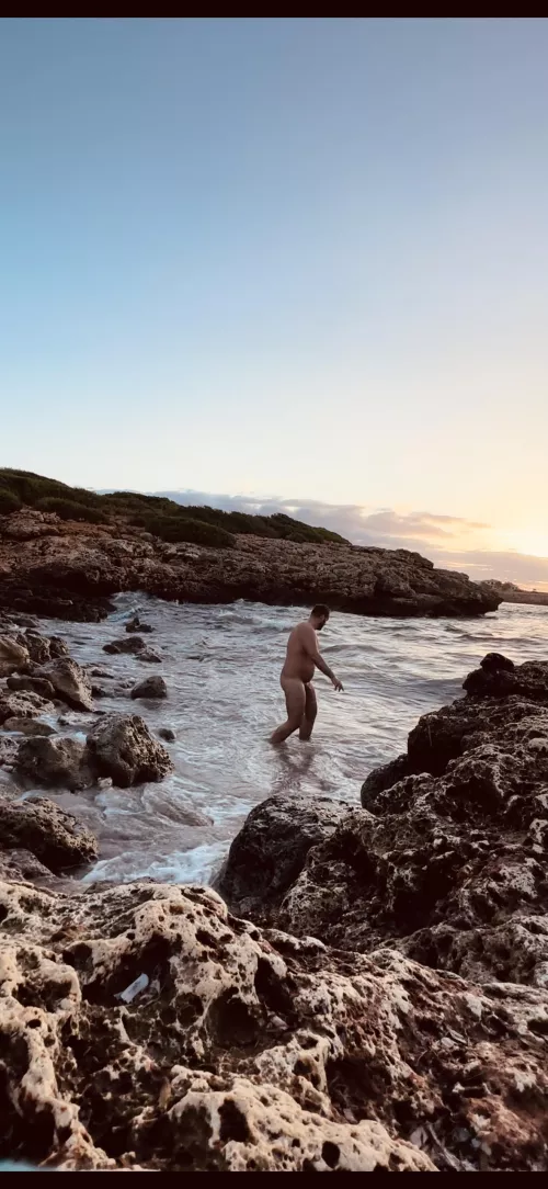 Is that called “chubby dipping”? 😂😂