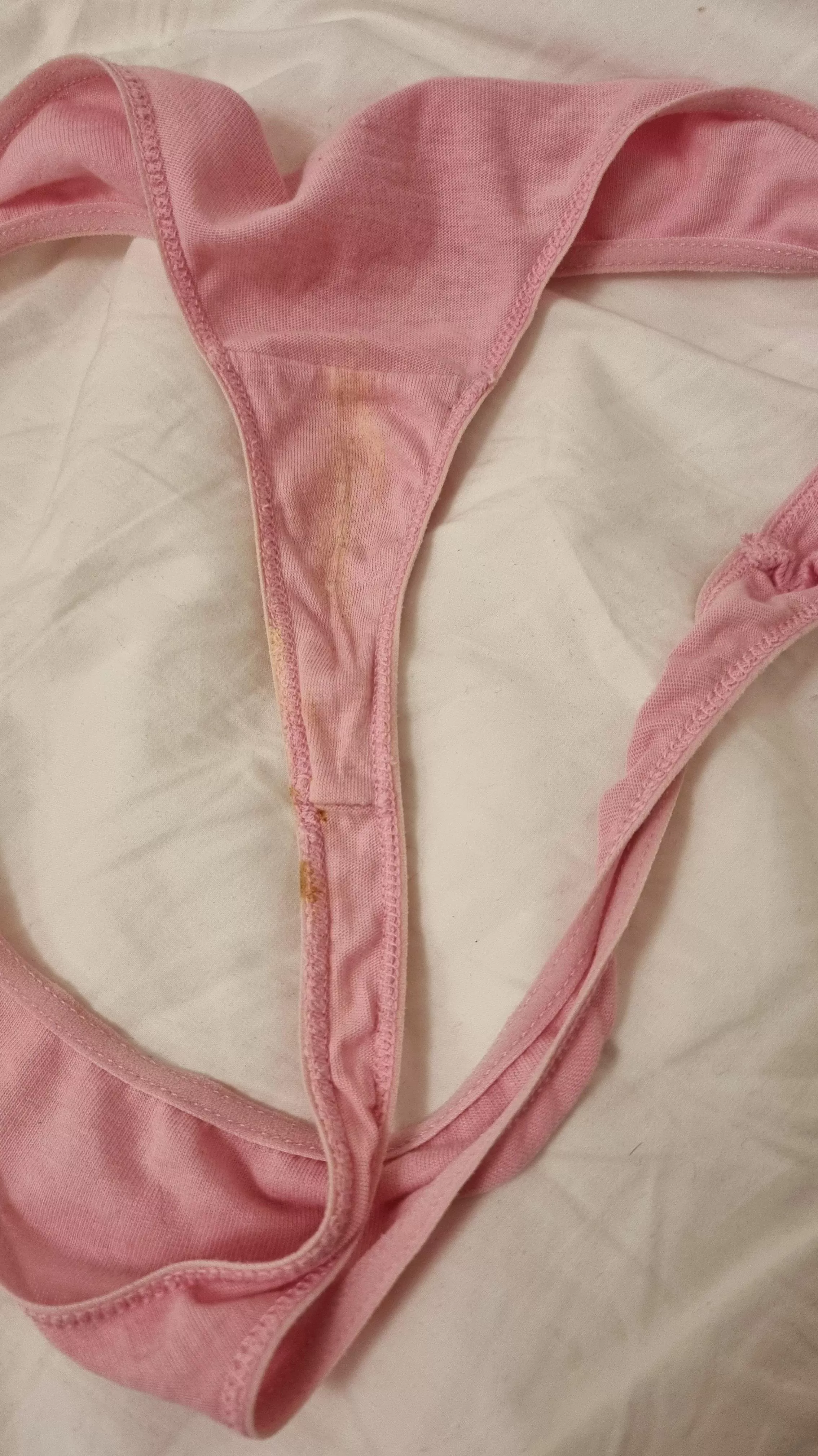 Lots of juices here after a 2 day wear🤭