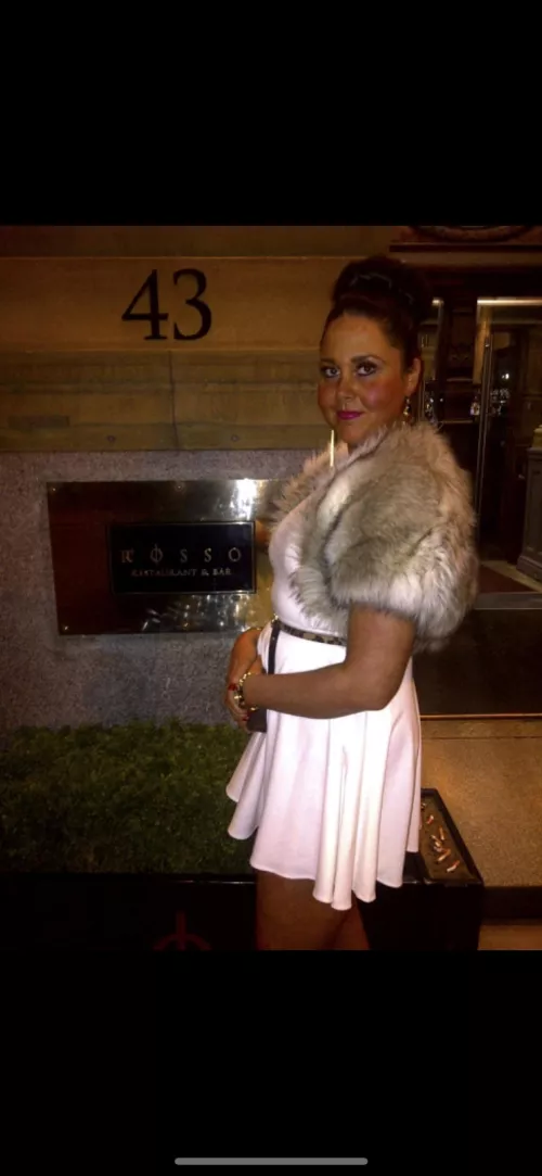 Manchester Uk gangbang this Saturday. Contact jessyd69 on telegramfor more info