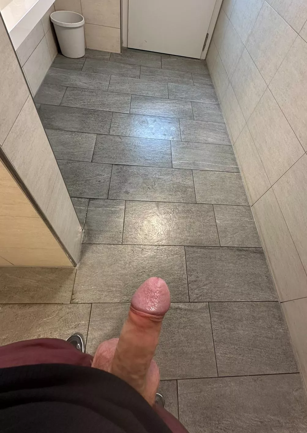 Meet me in the toilet 🔥🥵🤩