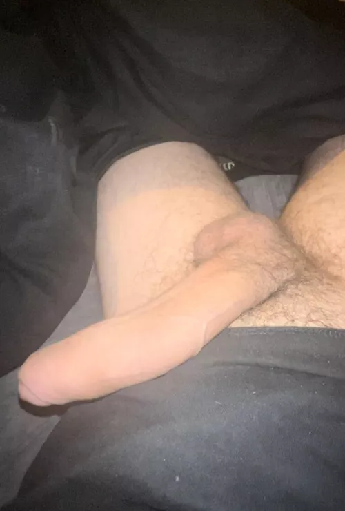My big, meaty, uncut cock💪🏼😈