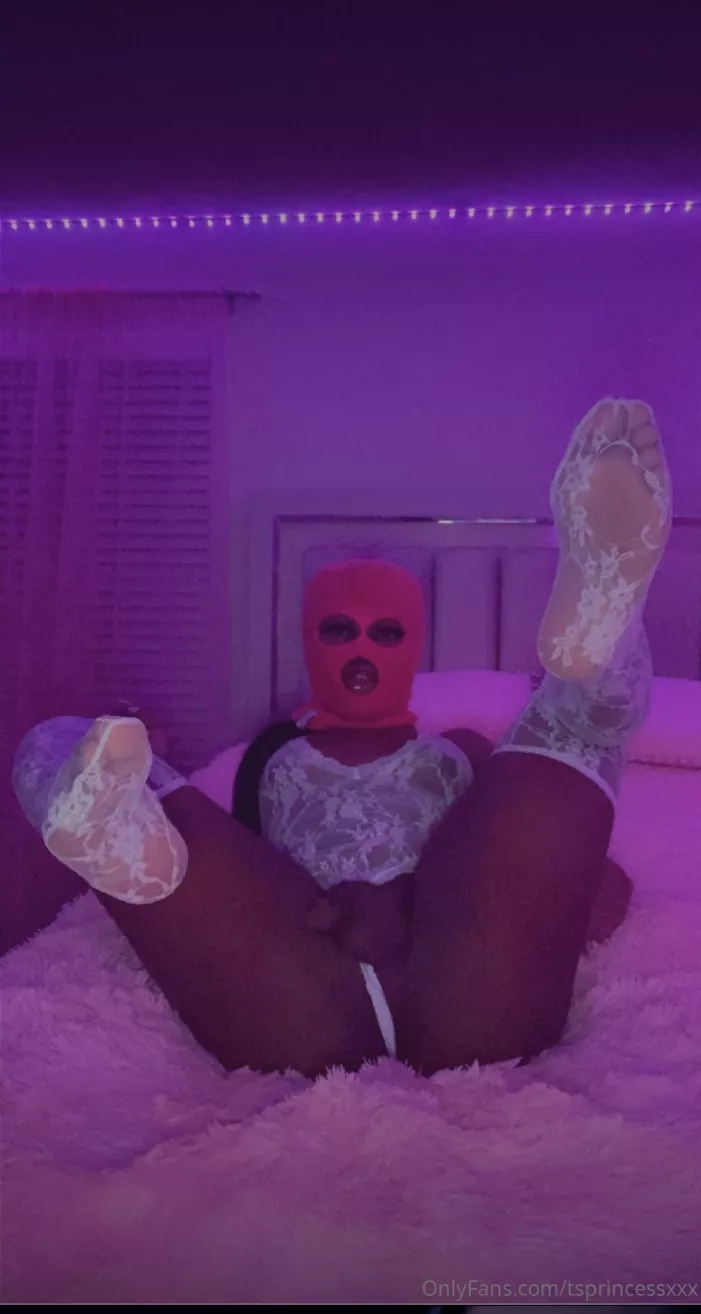 POV: I broke into your house, and you’re punishing me 🥵