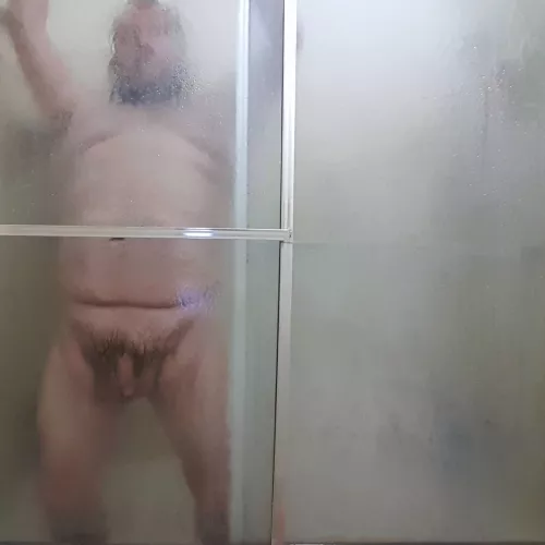 Thankfully there is a door between you and me... 🐻💦🤣