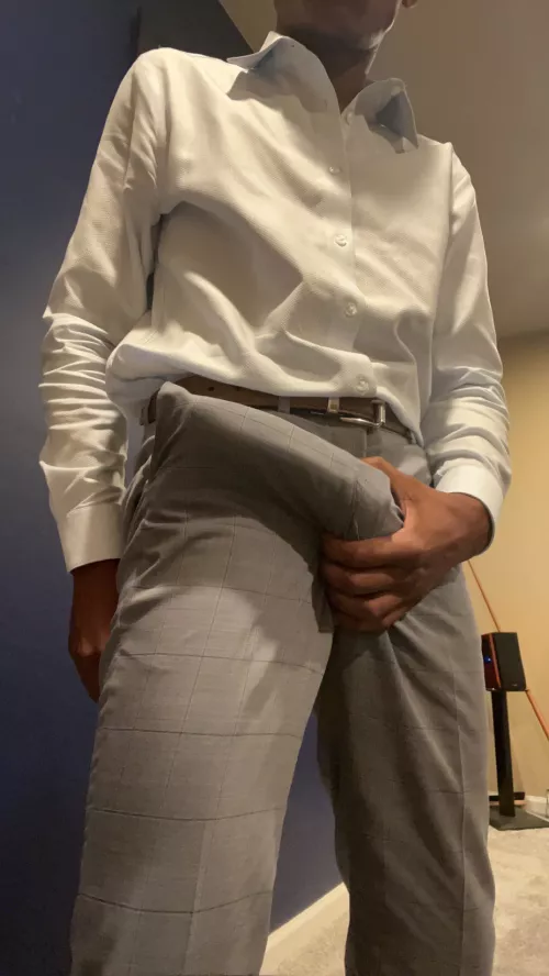 These work pants don't do much to hide it