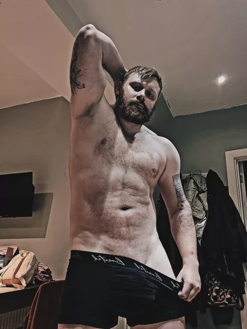 (36) feeling pretty thick tonight