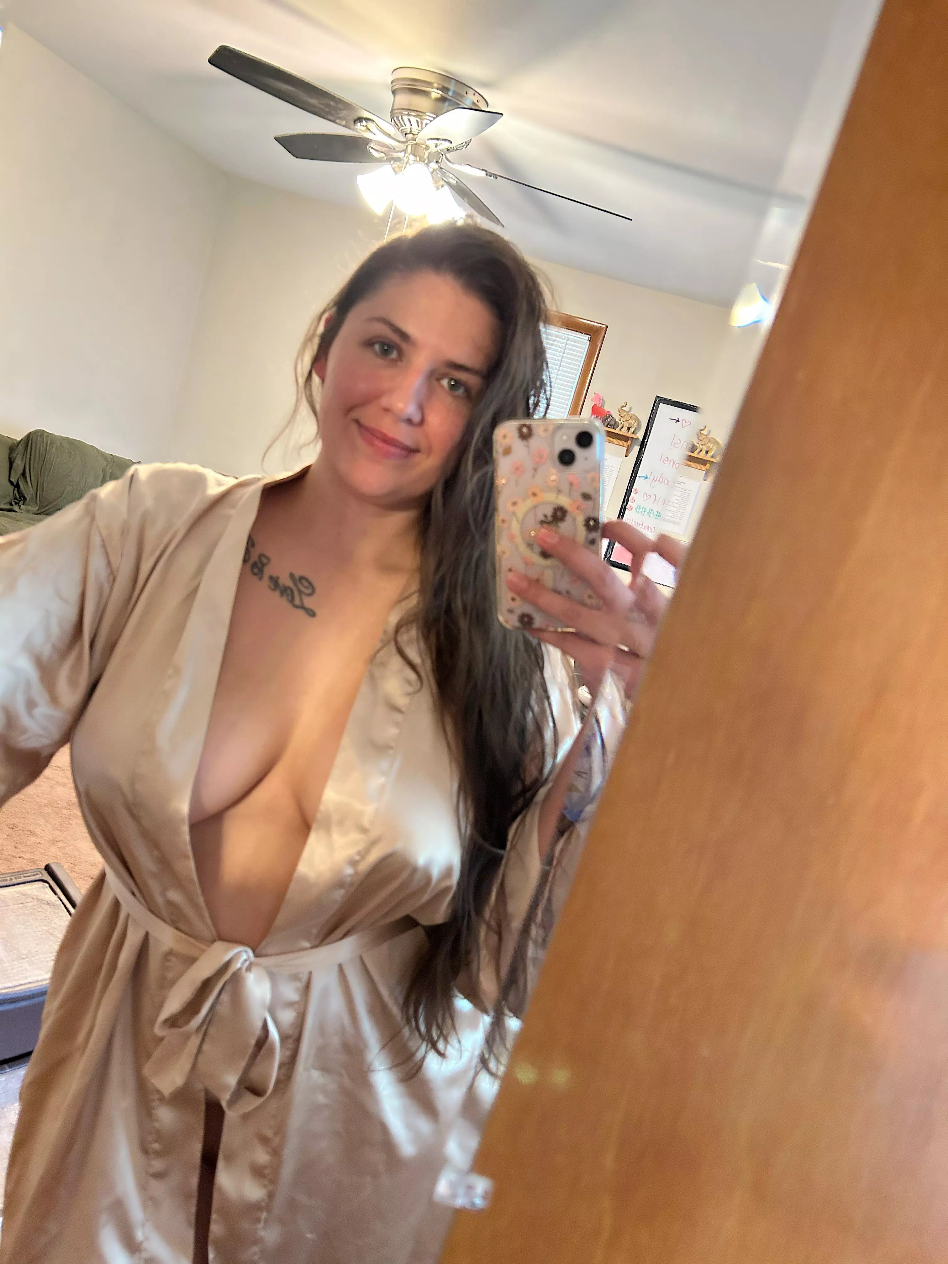 About to get dressed after a nice hot shower!