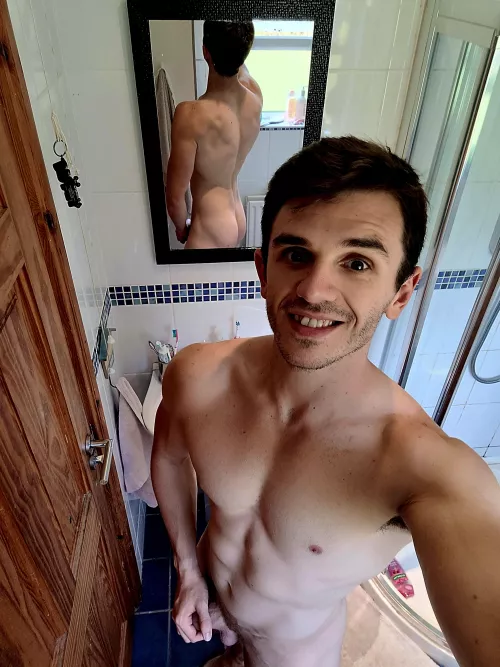 And good morning to you too. Here is a small handful to start your Wednesday.