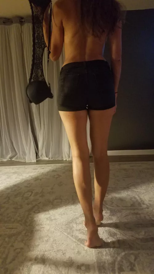 Are these shorts too tight for a mom?