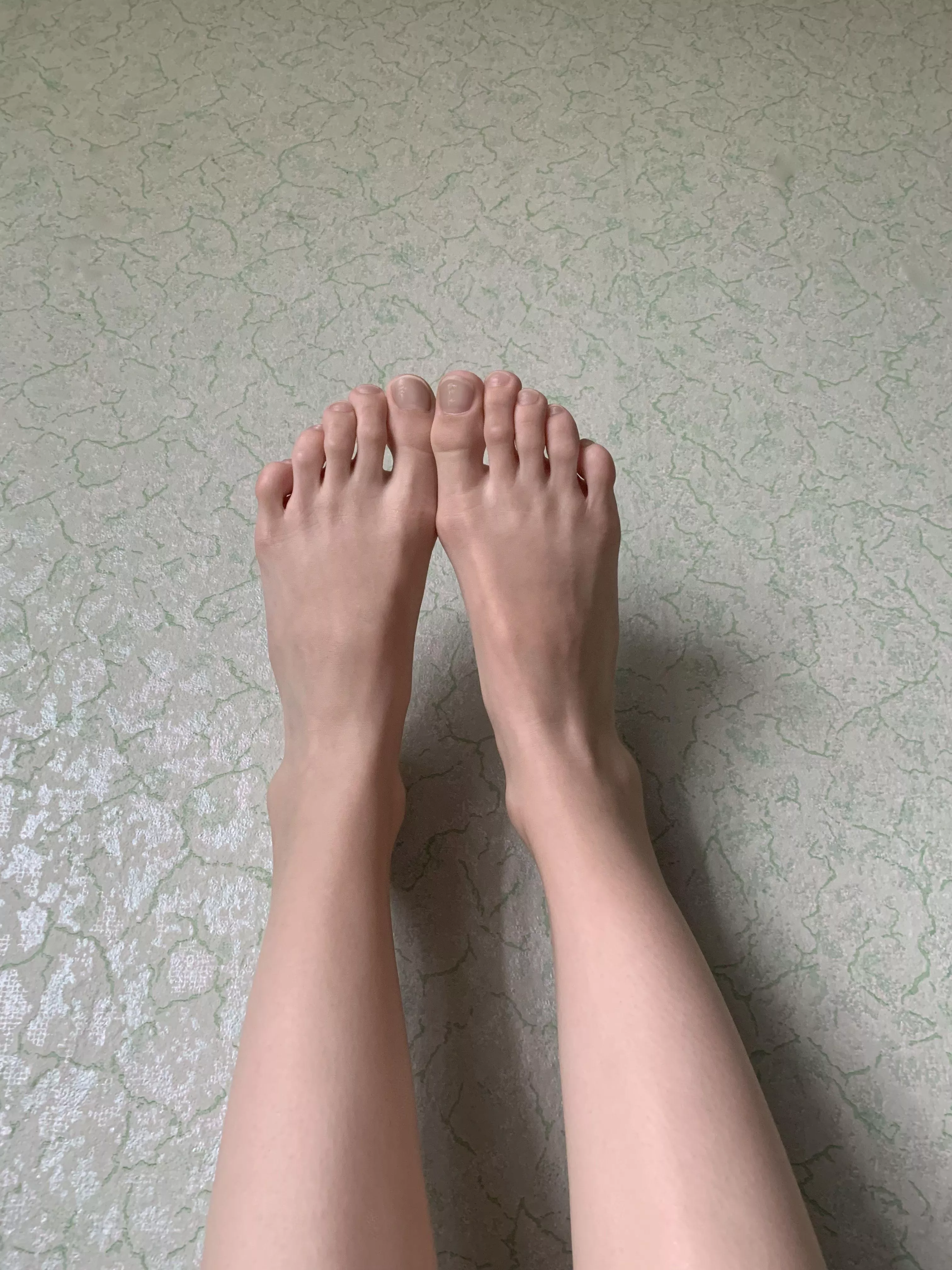 Discover the power of my irresistible legs.