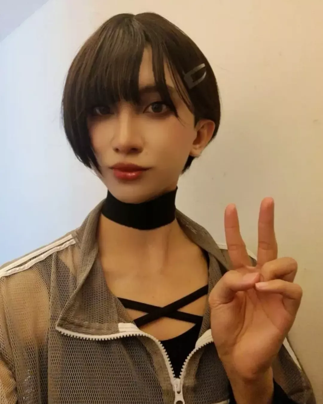 Getting ready for nights out 🌙 💅