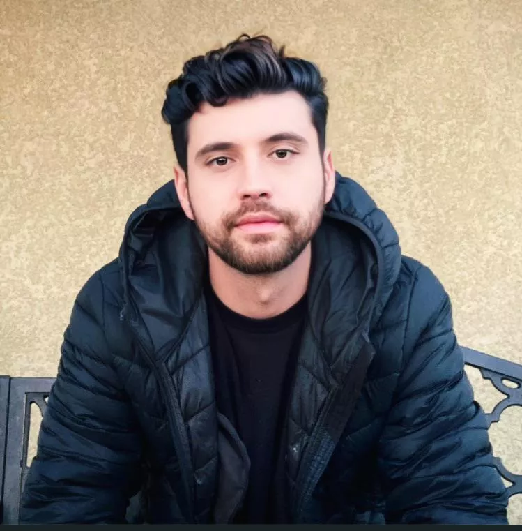 Good morning Bros 🙈😘