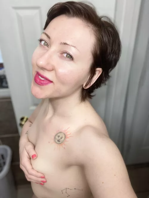 I love this lip color!