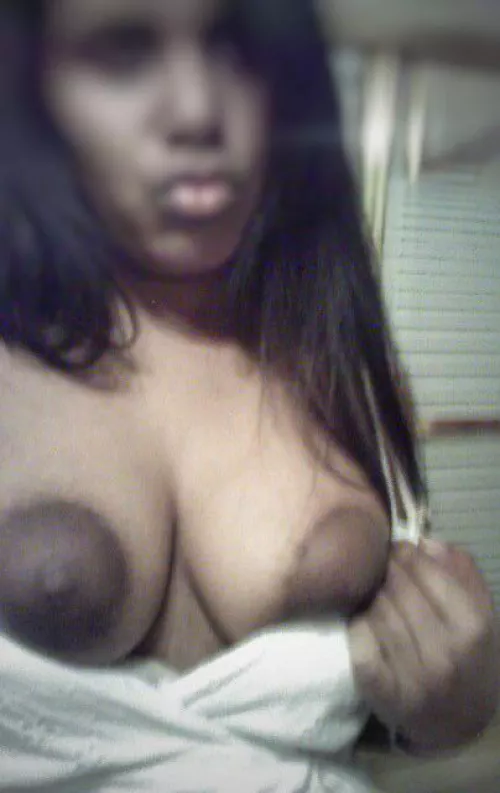 Indian naturals [f]…give me an honest rating please..and pierce or no?