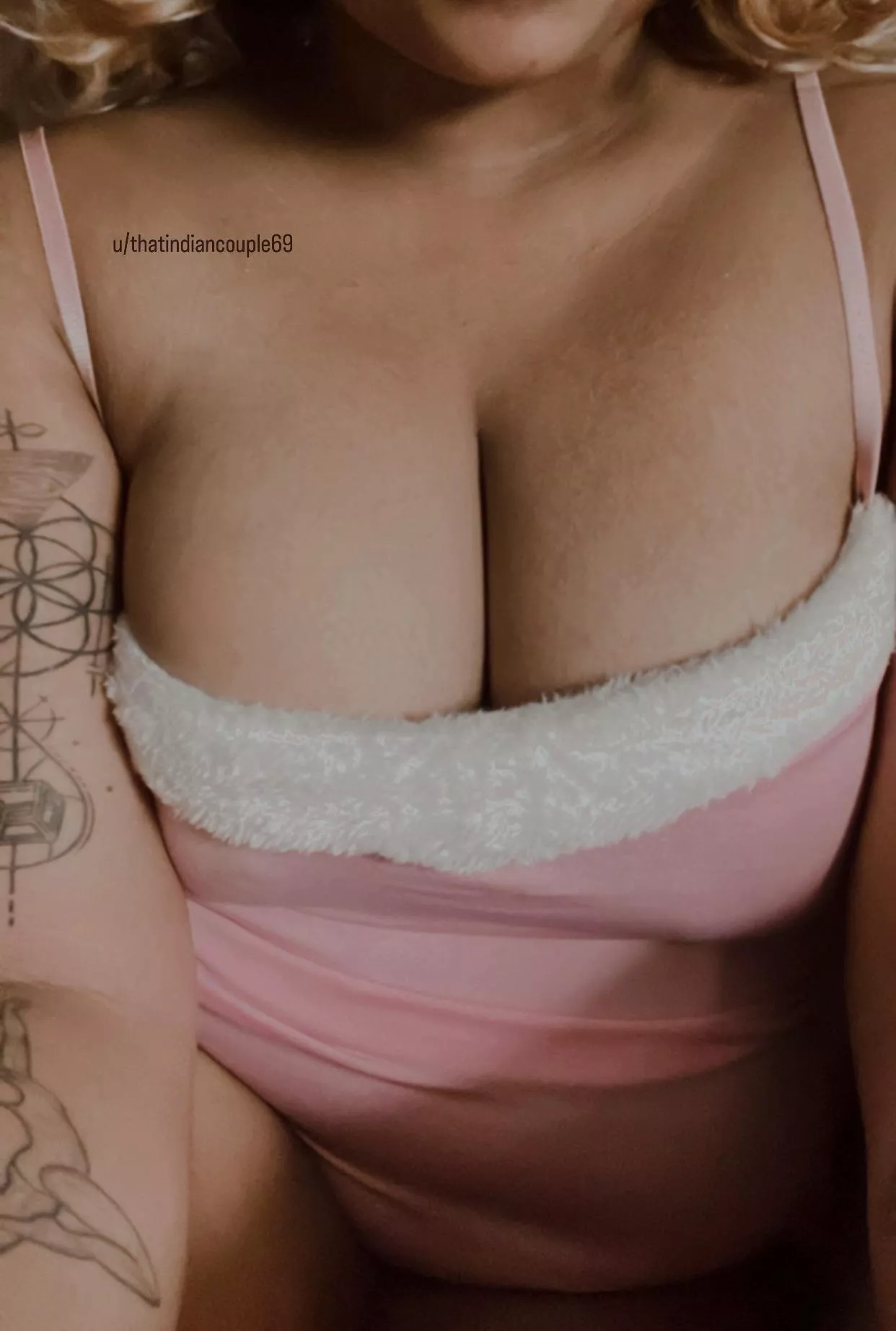 Love how my dress keep my tits extra tight