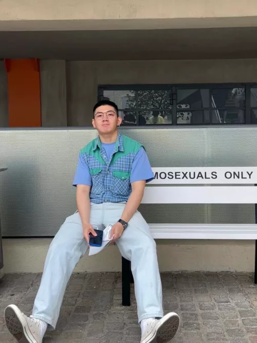 Plenty of space on this bench