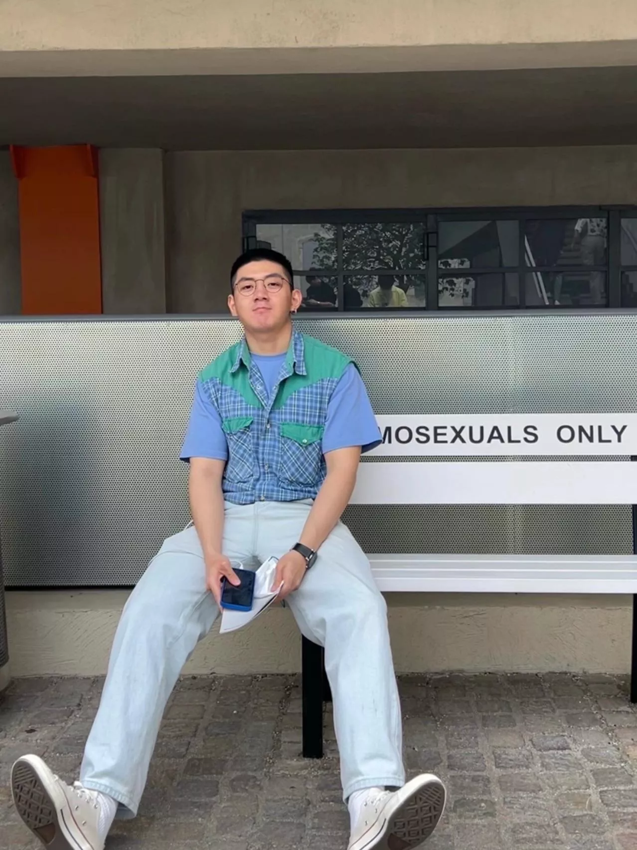 Plenty of space on this bench