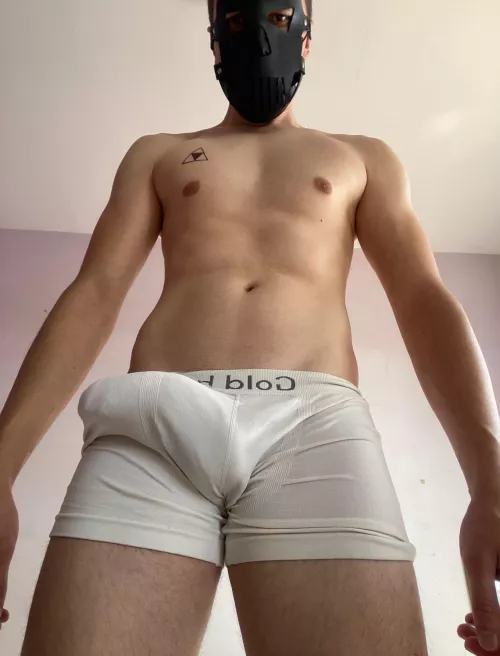 suck me or bottom for me?