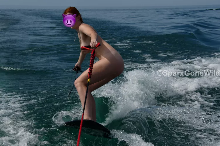 Surfing for everyone to see