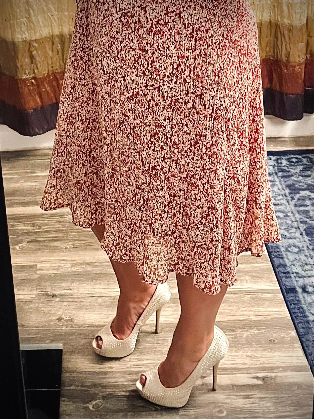 Tiny Rhinestoned J-Lo’s