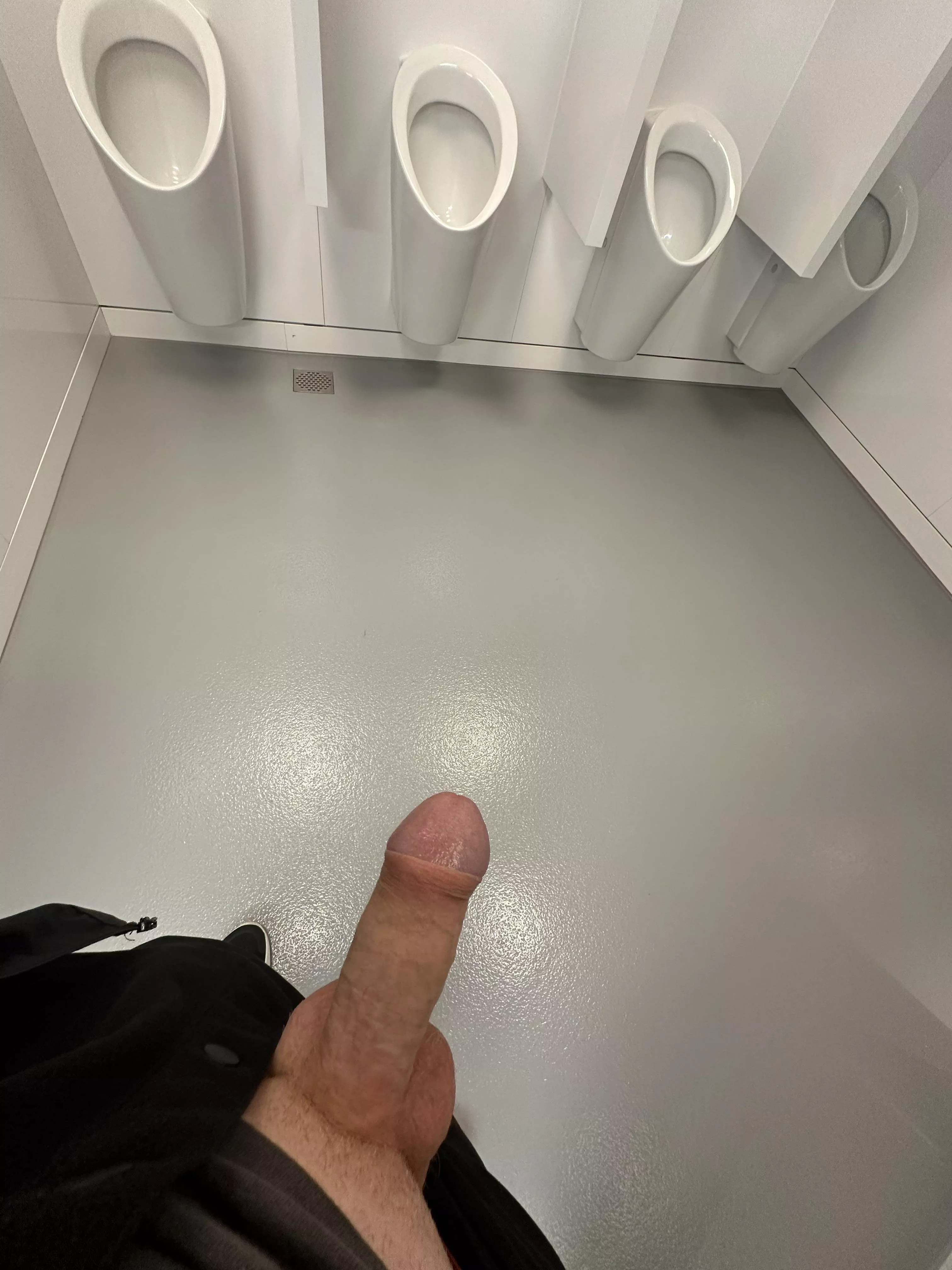 Which one should I take? 🔥🥵