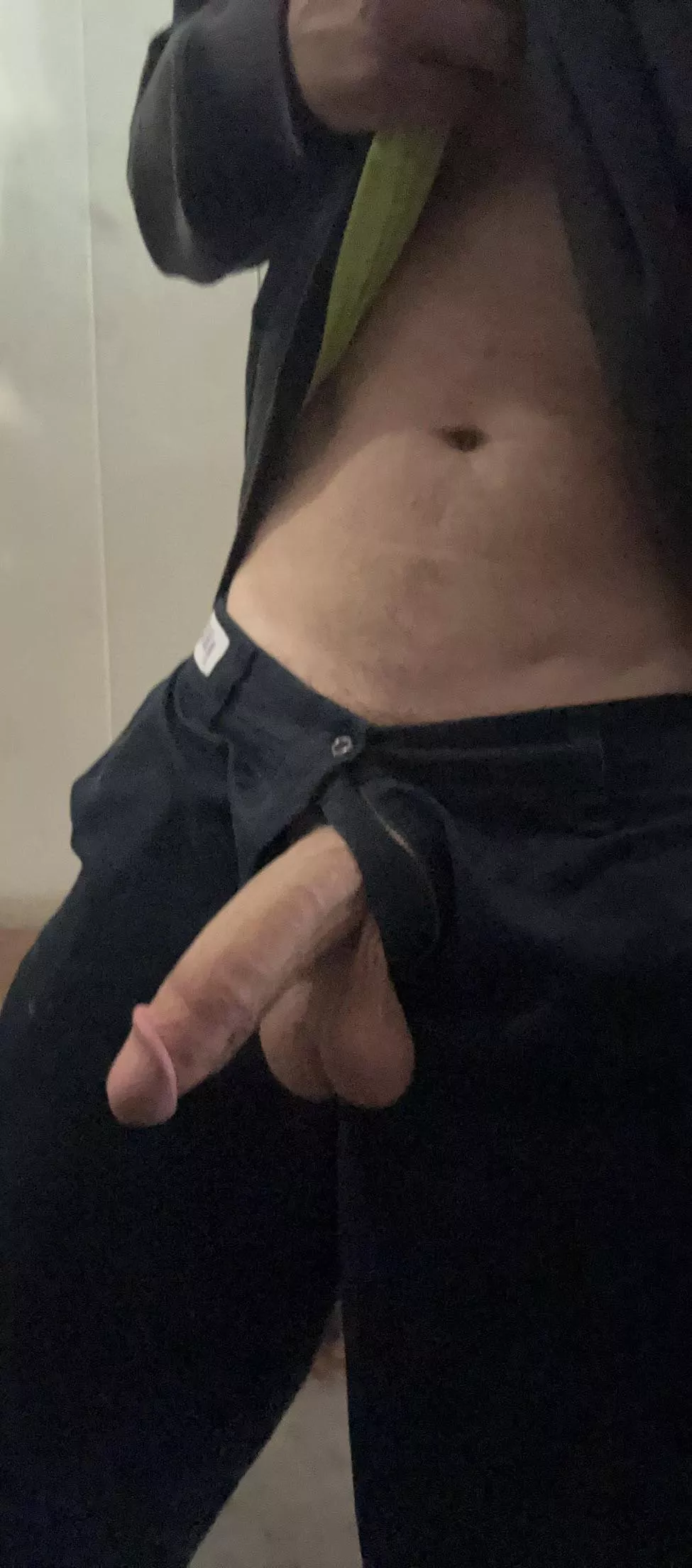 Wonder if my co workers know how big it is