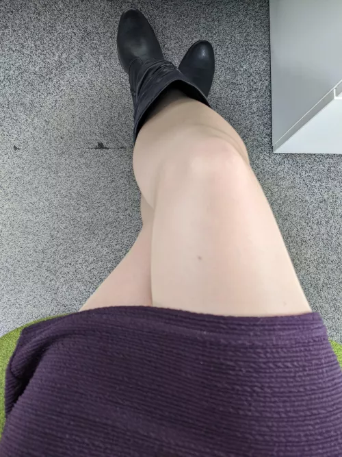 Can't believe it's chilly enough to bring boots out already