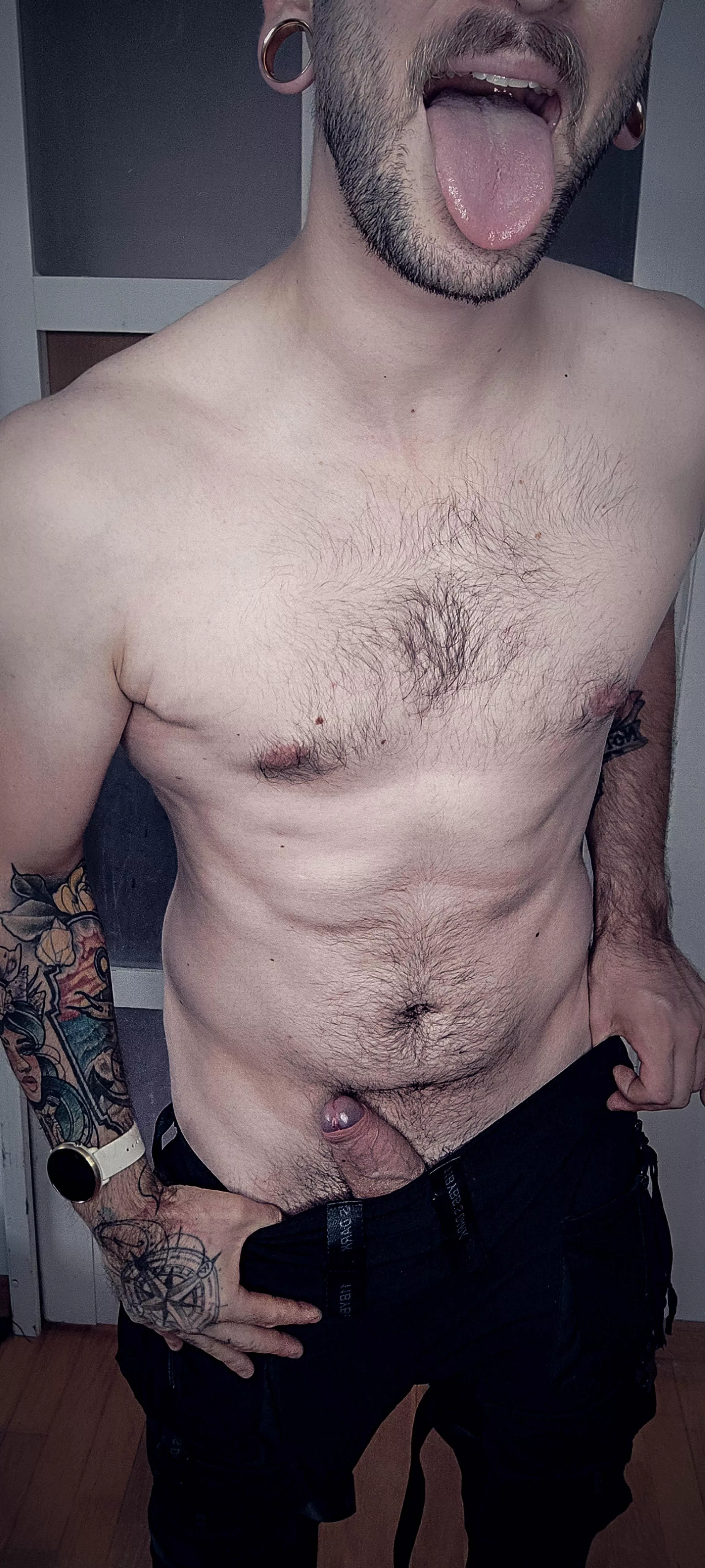 can't tame my thing to stay in the pants on a fine wednesday like this