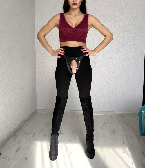 Come enjoy my strap on