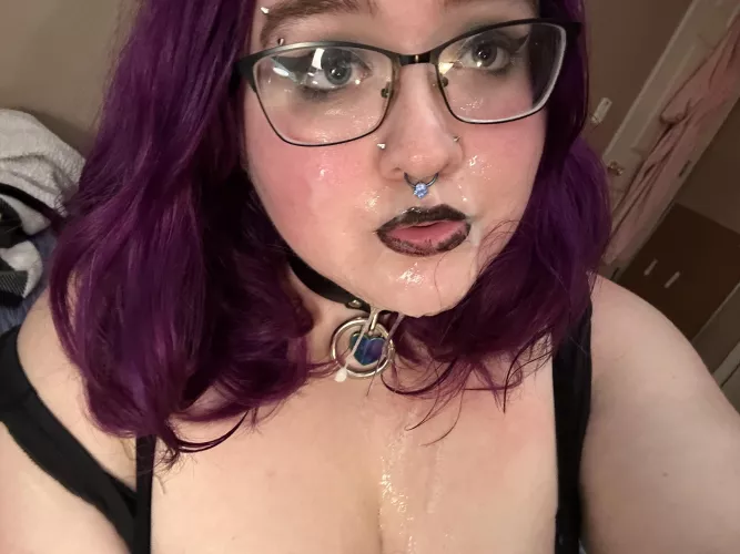 cum on my face or lick it off? 🥰 you can do both
