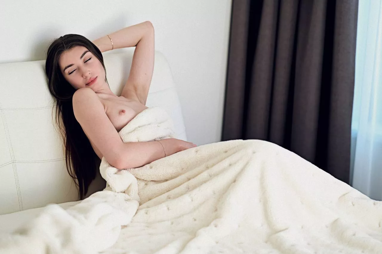 Do you want to lick my armpits?