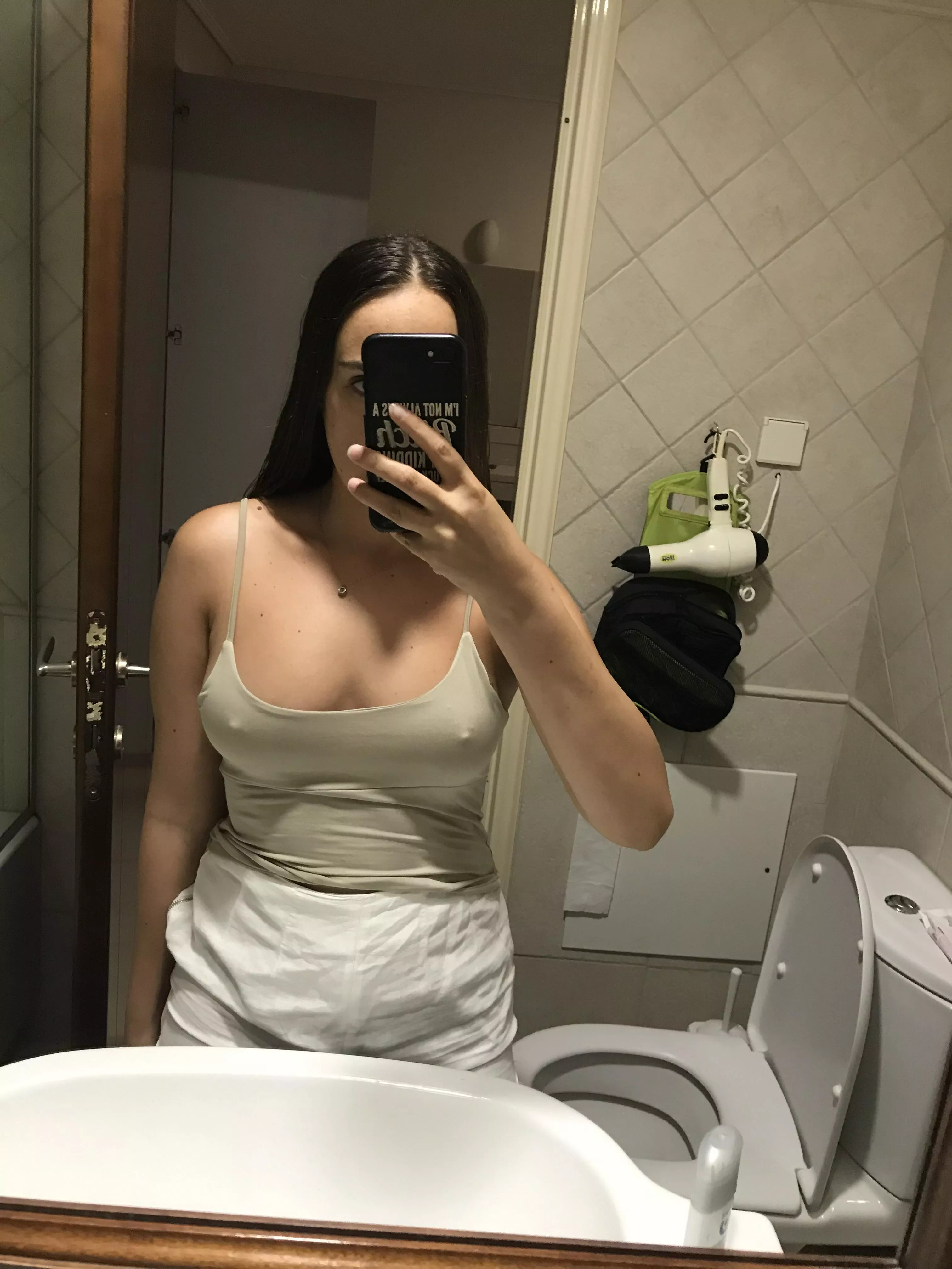 Everybody was staring at me at the mall, guess why🤷🏼‍♀️