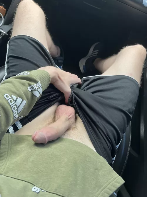 I need a bro to suck it. 😏