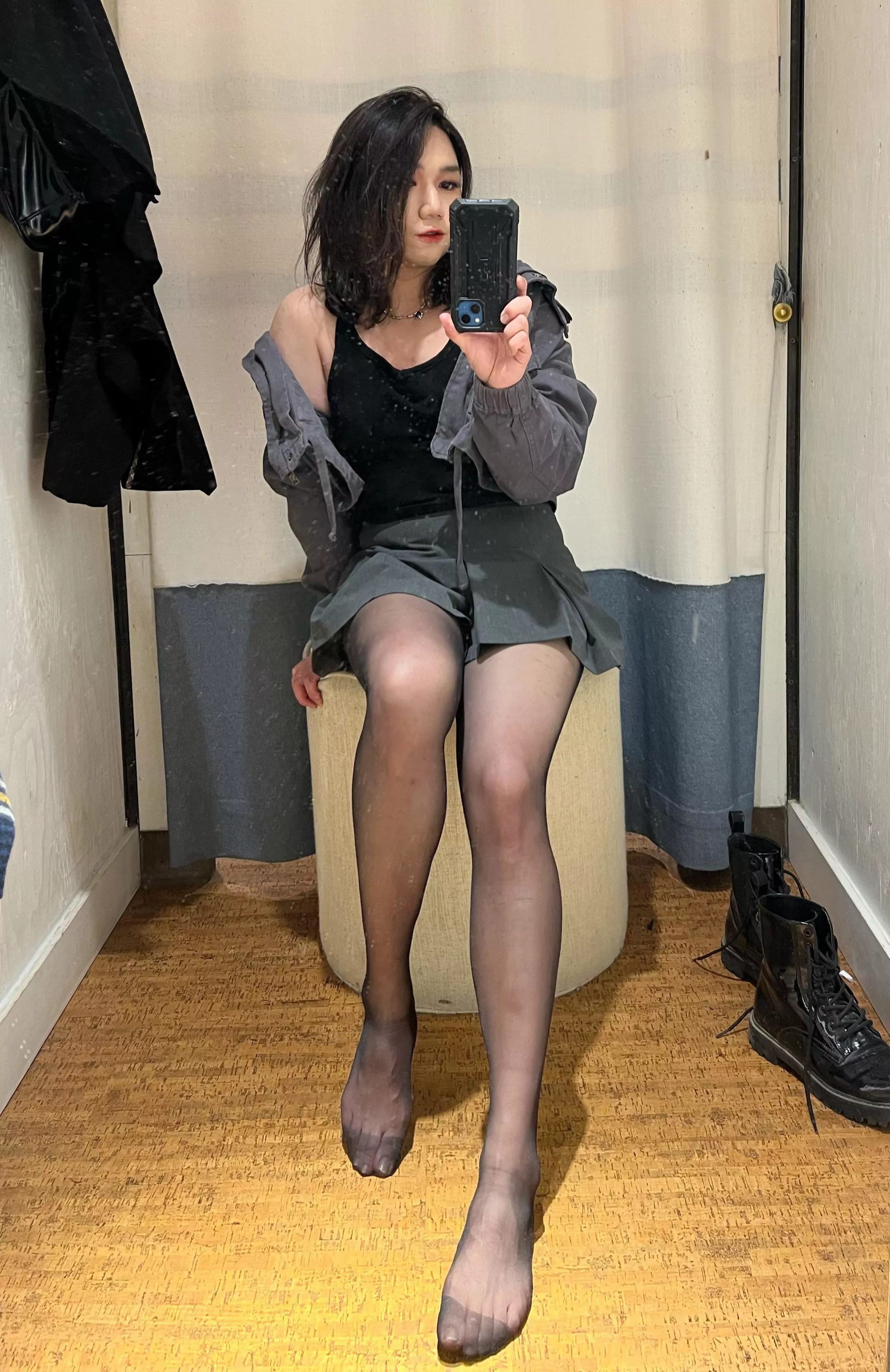 Never wrong to wear black