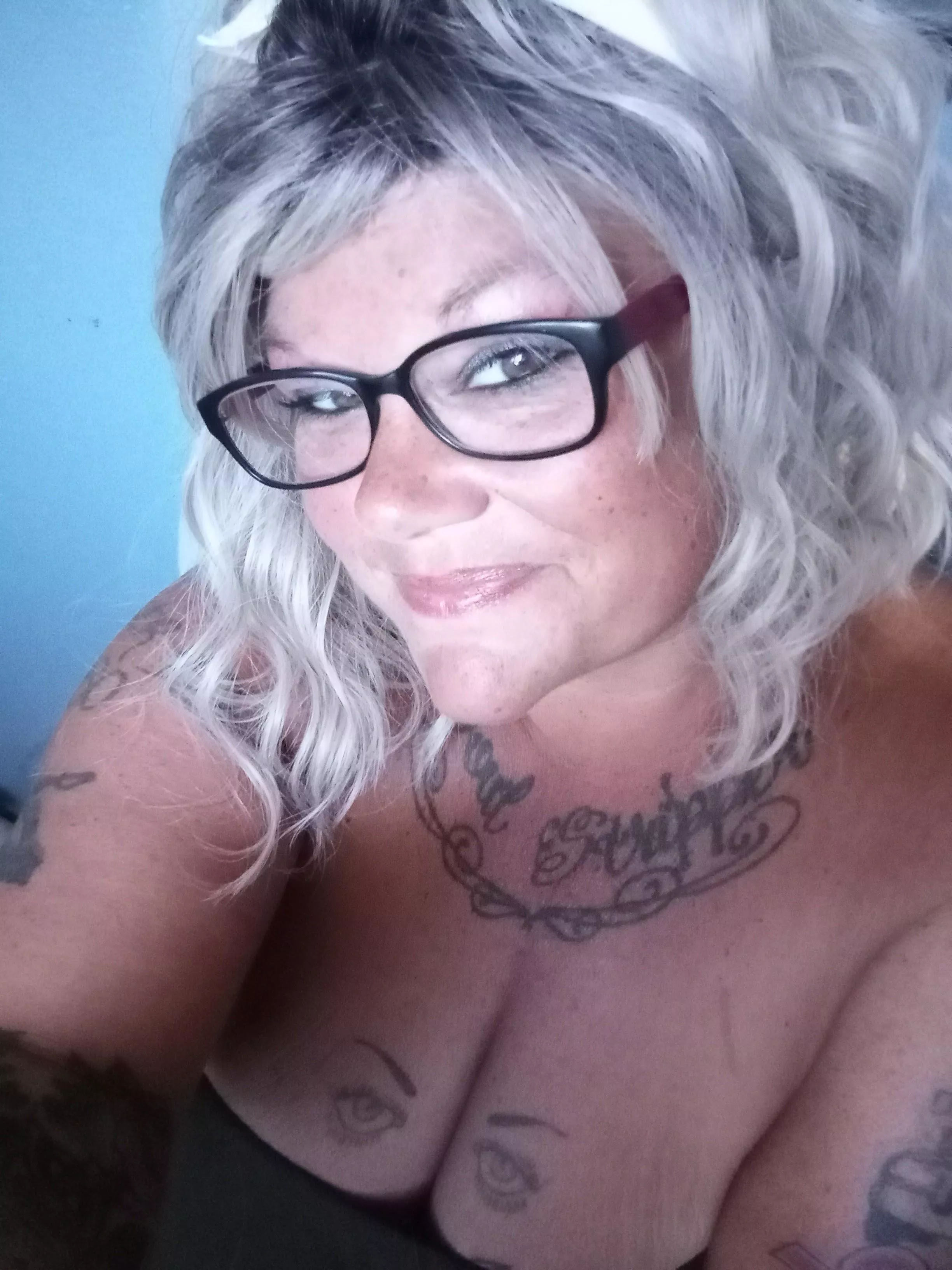 Wish I had a photo booth for selfies, that would be so fun