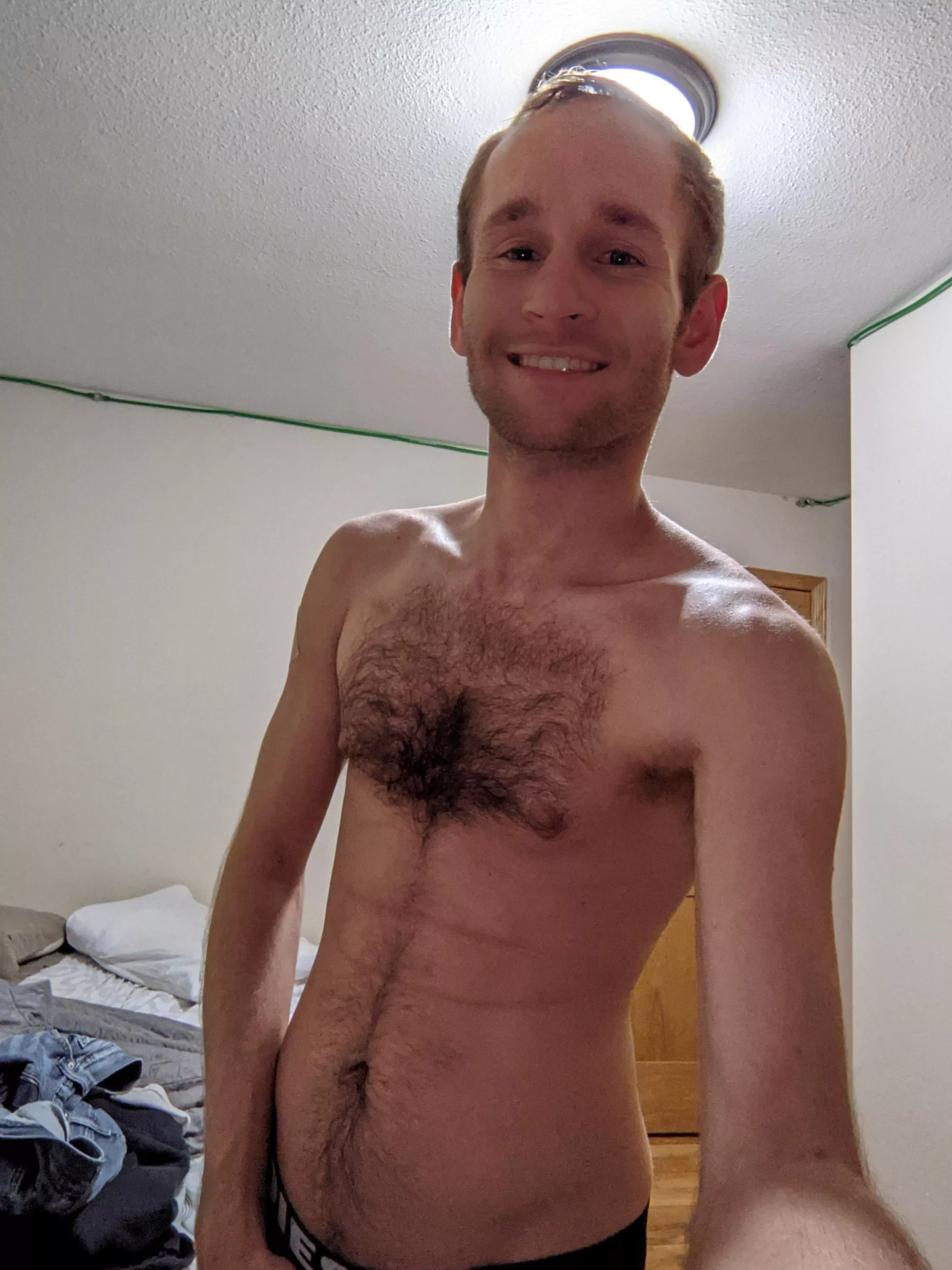 Am I good looking? Am I good looking?