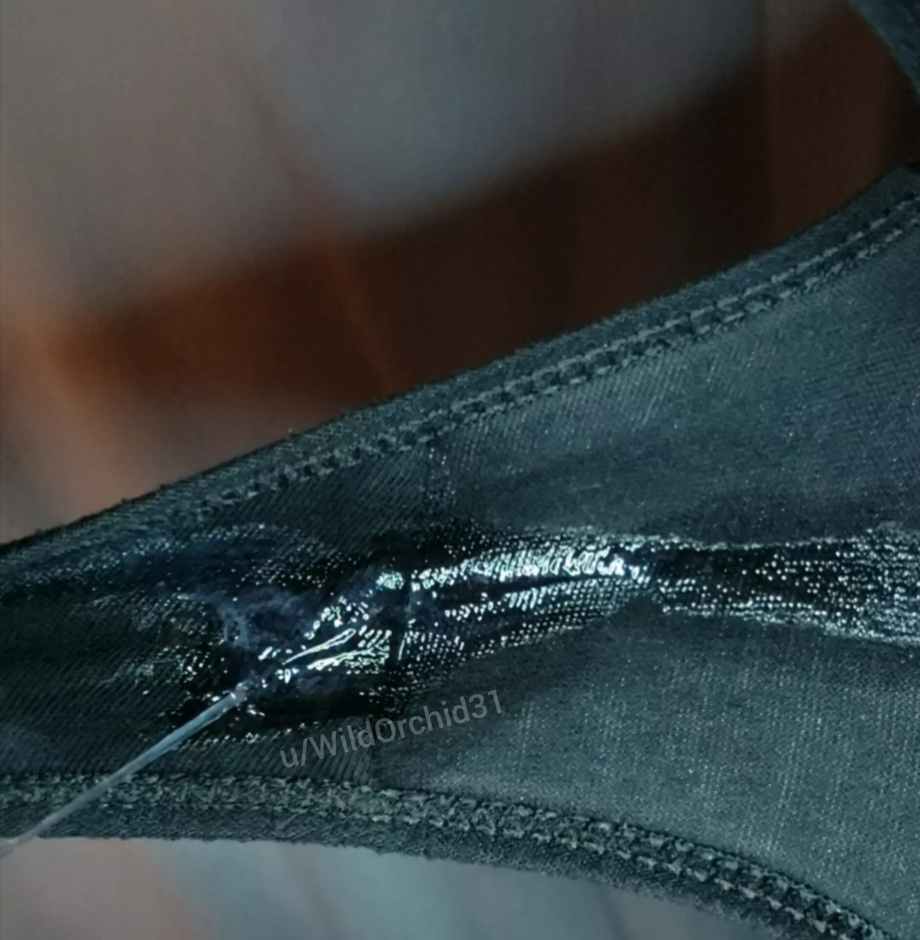 Didn't even rub my clit yet