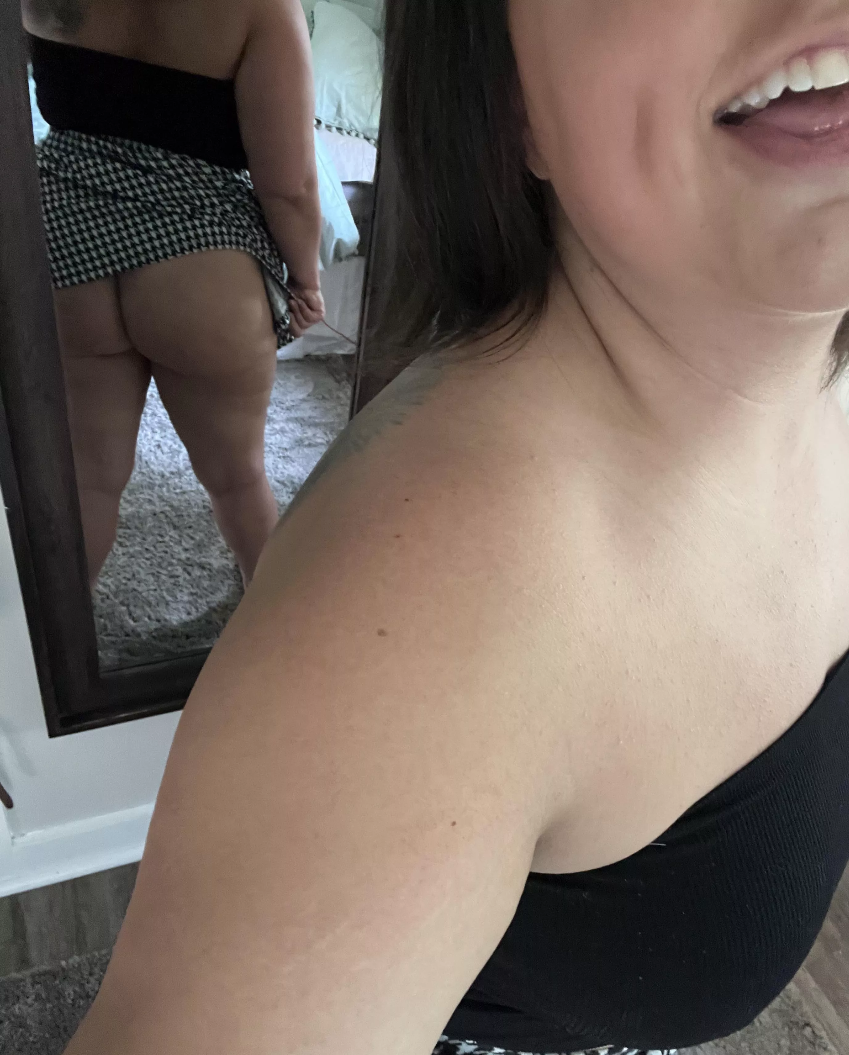 Don’t you want to run your hand up my skirt and smack my ass?