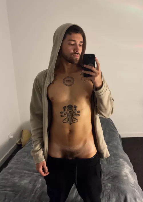 i act like i’m okay but deep down, i need more bussy