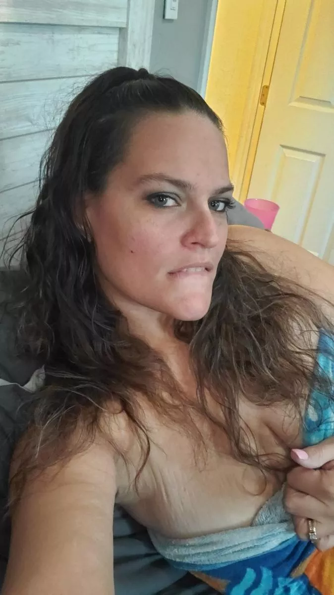 I am in position and waiting for you